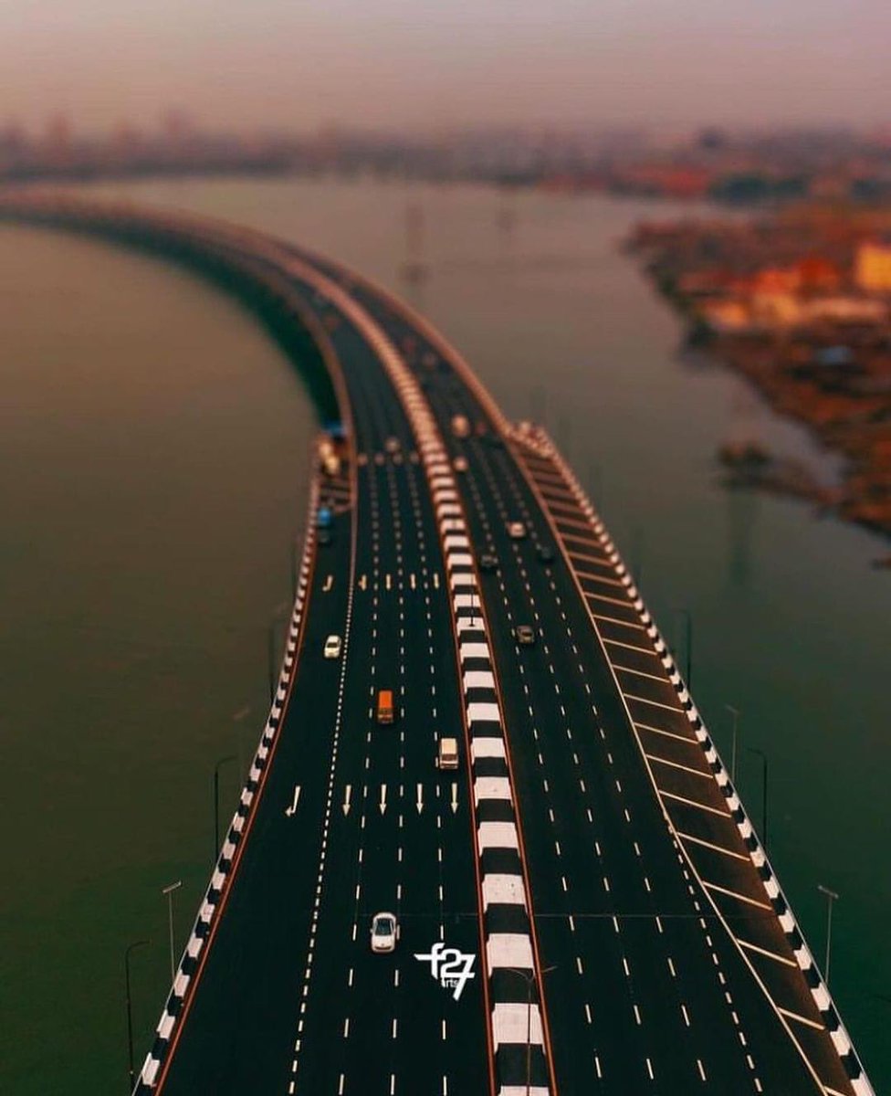 Newly renovated third mainland bridge, Lagos, Nigeria 🇳🇬❤️ 📷 F27arts_