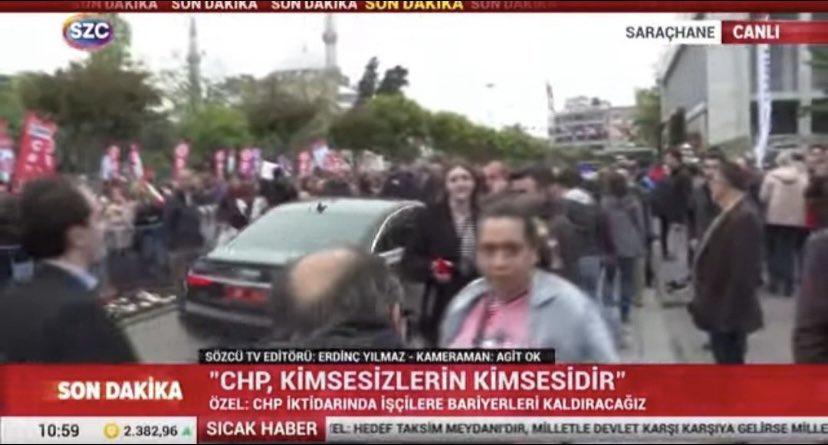 ⭕️ Kj’de; “CHP kimsesizlerin sesidir” diyen Özgür Özel ⭕️ Ekranda; bırakın Taksim’e yürümeyi üç adım bile yürümeden Audi’sine binip uzaklaşan Özgür Özel ⬇️ Bu kare günün özeti oldu.