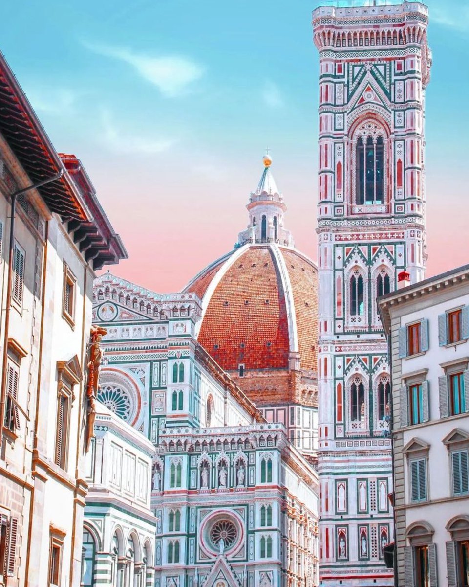 Firenze, Italia 
#firenze #italy #photography #cityscapes #travel #destinations #scenery #architecture