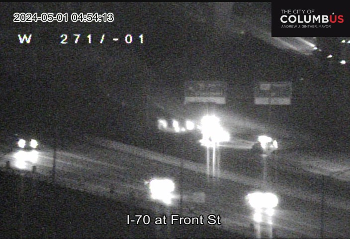 I 70 West exits to 315 North and I 71 South are CLOSED. Wrong way driver v. Semi ACCIDENT. I 70 West lanes are OPEN. DETOUR: 70 W to Rich/Town St to 315 N to US 33, then take 315 S to I 71 S. #ColumbusOH #TrafficAlert
