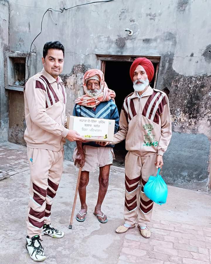 The food bank not only provides nourishment for the body but also nourishes the soul with its acts of kindness and compassion.
#FastForHumanity
Ram Rahim 
Food Bank