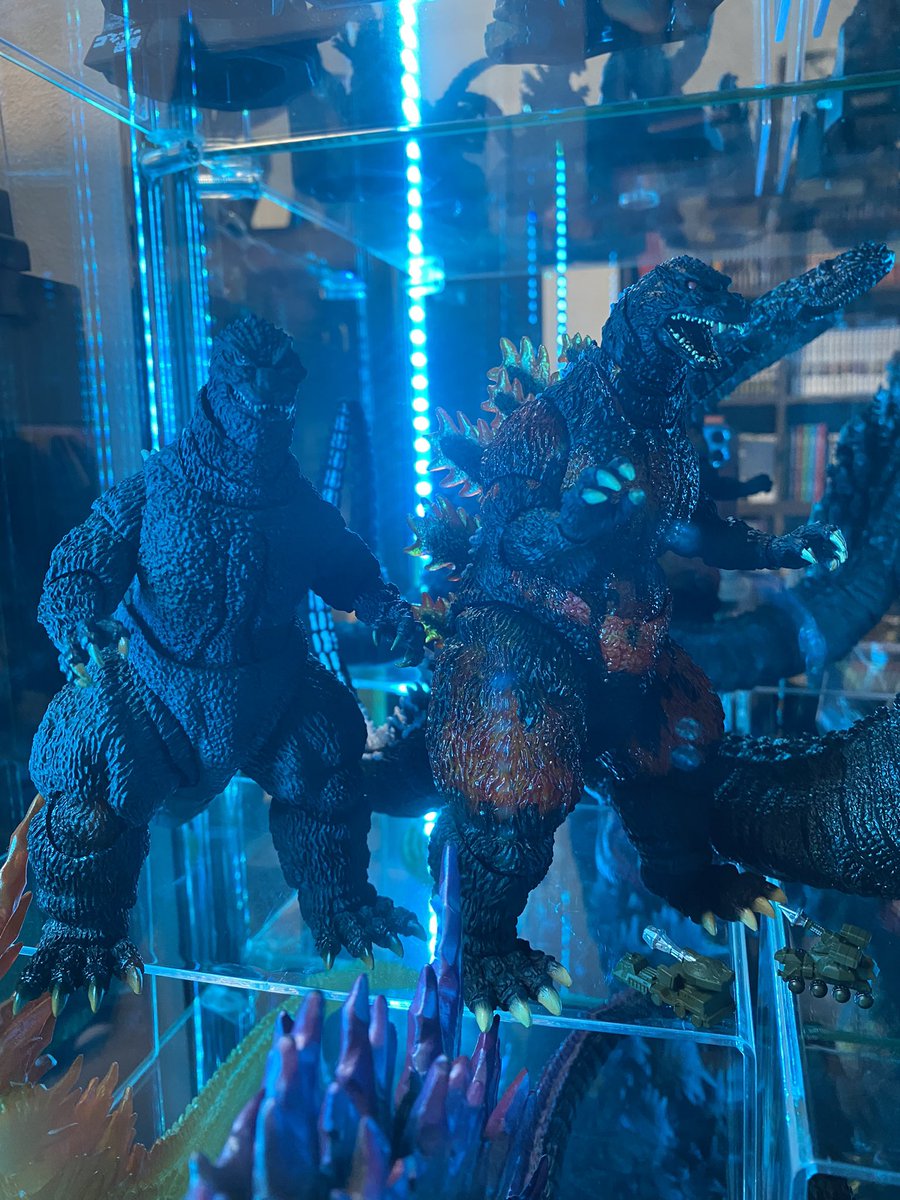 Go_Godzilla_Go tweet picture