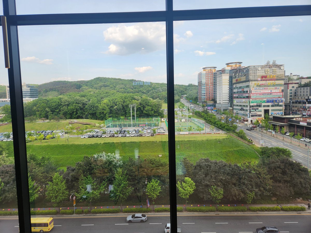 천안...

#시디 #러버