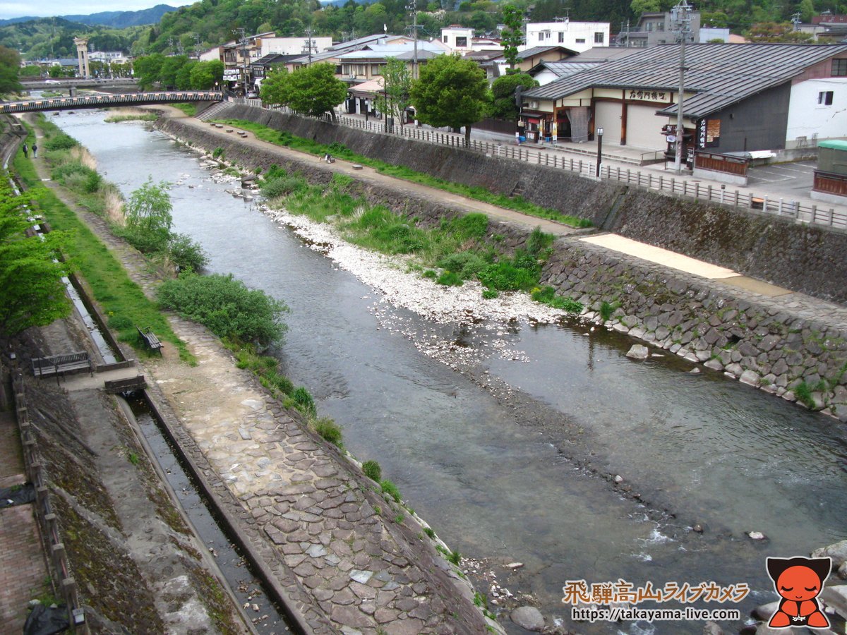 今日の高山は16.8℃までしか気温が上がりませんでした。 先日は30℃を超えたのに寒暖差が大きいです。 明日の天気は少し良くなりそうです。 #飛騨高山