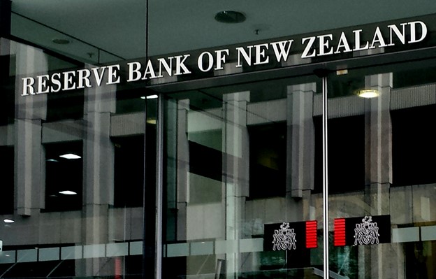 #تقرير #الاستقرار المالي من #البنك #الاحتياطي #النيوزيلندي #RBNZ: زيادة الدخل الاسمي تساعد #الأسر على الانتقال إلى معدلات فائدة أعلى

fxstreet.page.link/ihy3tsWyx6ns4w…