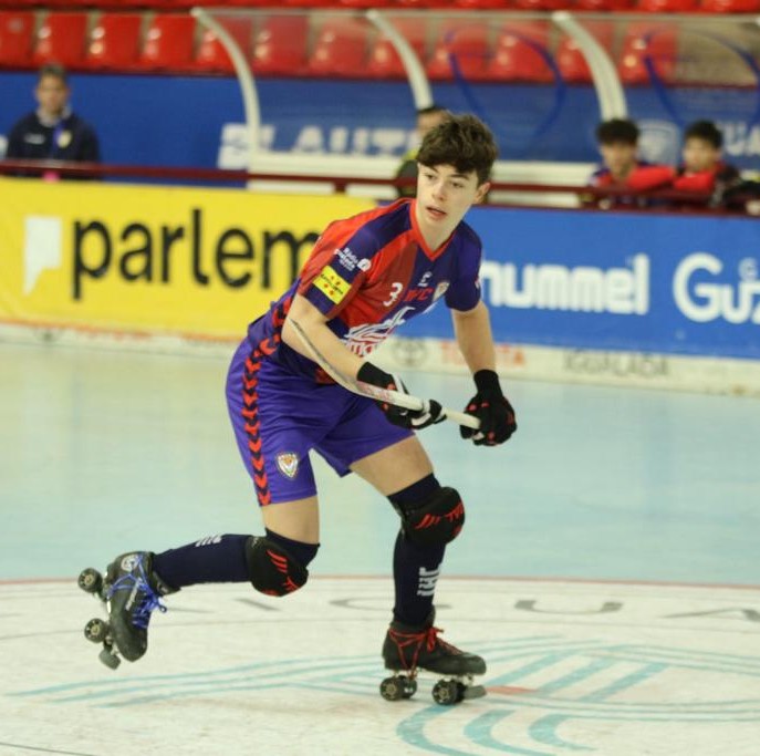 🏆 Pitxitxis #OKPlata a manca d'una jornada:

🥇Pau Gilabert........ 44
🥈<a href="/marc5coy/">Marc Coy Grau</a>......... 29
🥉<a href="/Adroher_7/">Jordi adroher mas</a>..........28
🏅<a href="/pabloo_tp/">Pabloo.tp</a>......... 27
🏅Javi Añon..............26
🏅@biel_llanes....... 22
🏅@alvaroosm7...... 20
🏅<a href="/vicrespo37/">Víctor Crespo Oliva</a>....... 20