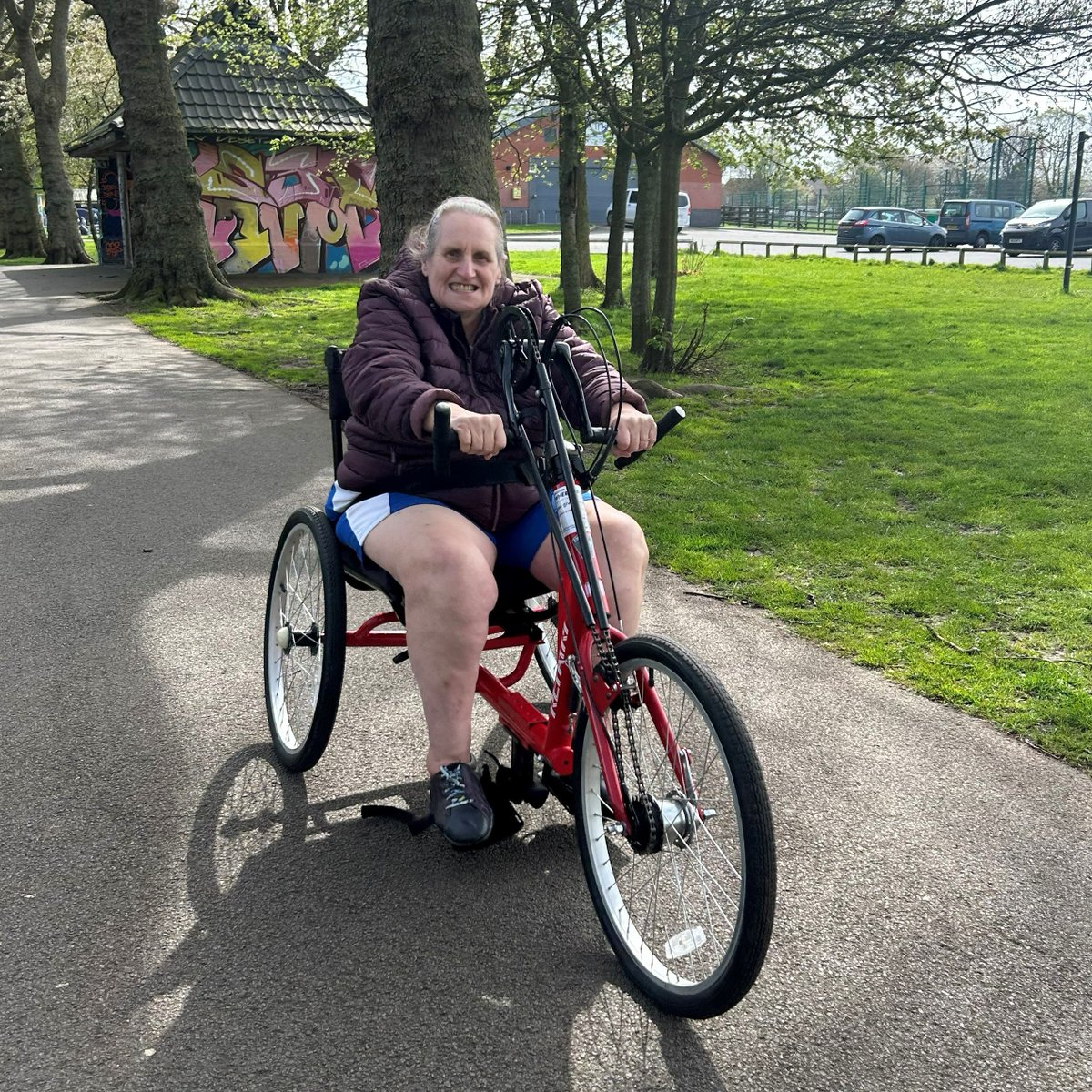 @WfACharity 💜 Everyone was able to enjoy the bike riding experience thanks to the adapted equipment, feeling the wind in their faces and the sense of accomplishment that comes from finishing a ride!

#Accessibility #AdaptedBike #ActiveForApril #LearningDisability 

[2/2 🧵]