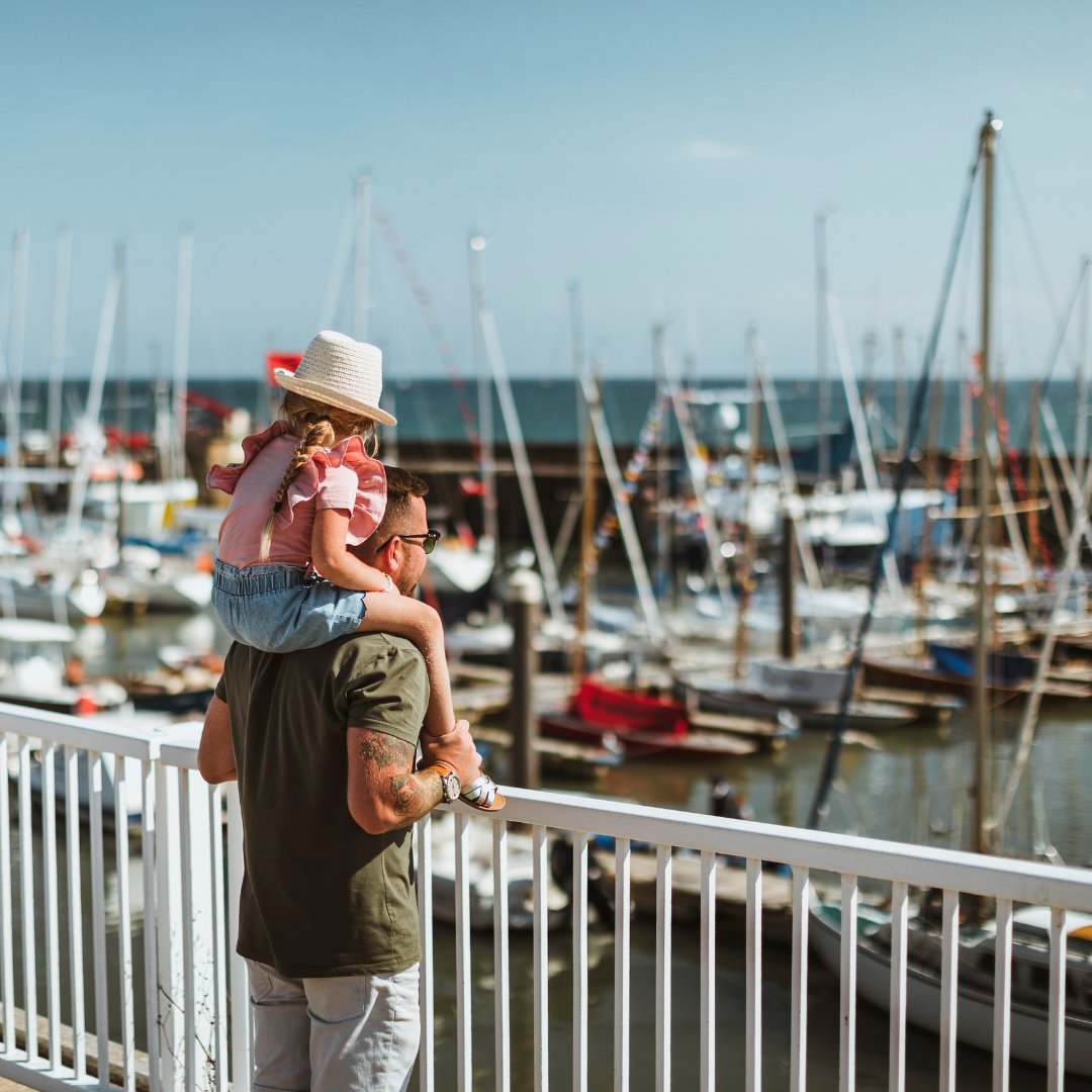 With award-winning beaches, top-notch attractions, a fantastic food scene and amazing coastal walks, Bridlington is the perfect spot for family days out and weekend getaways. Take a look at our 2024 visitor guide. We can’t wait to welcome you! loom.ly/HCC70rg