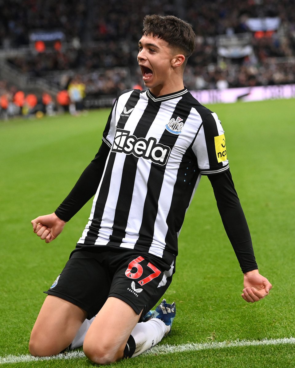 NUFC's tweet photo. Happy 18th birthday, @LewisMiley1! 🥳🎉 https://t.co/uI5DpgQkTJ