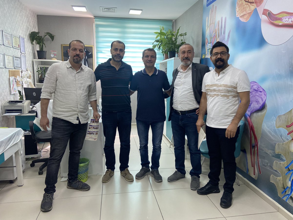 📍Özel Metrolife Hastanesi 

Mesleğimizin değersizleştirilmesine karşı;

📢5 Mayıs’ta Sandık Başına
🗳️Oylar Demokratik Hekim Girişimi’ne