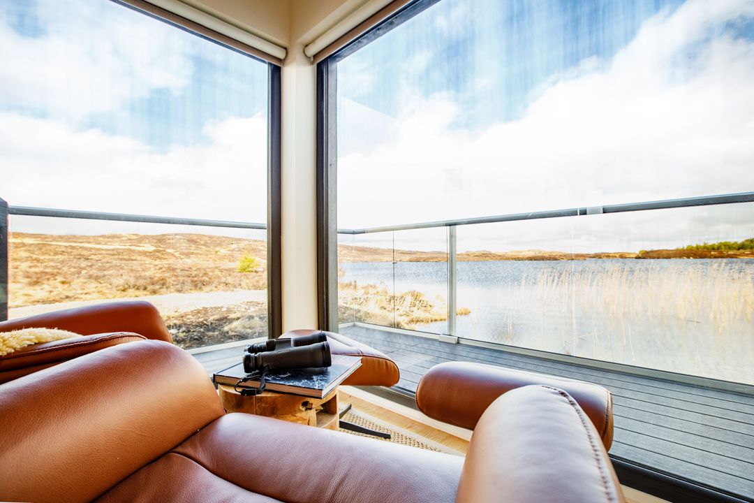 aroundaboutbrit's tweet photo. 🌟 Introducing The Boathouse at Tomich Holidays – a haven of tranquillity nestled in the heart of the magnificent Scottish Highlands!

🏡 Self Catering
https://t.co/mswgokT8sD

#ScottishHighlands #LuxuryRetreat #HotTubHeaven #ScenicViews #Holiday #Romantic #Tomich @tomichholidays https://t.co/2otu7IA4o1