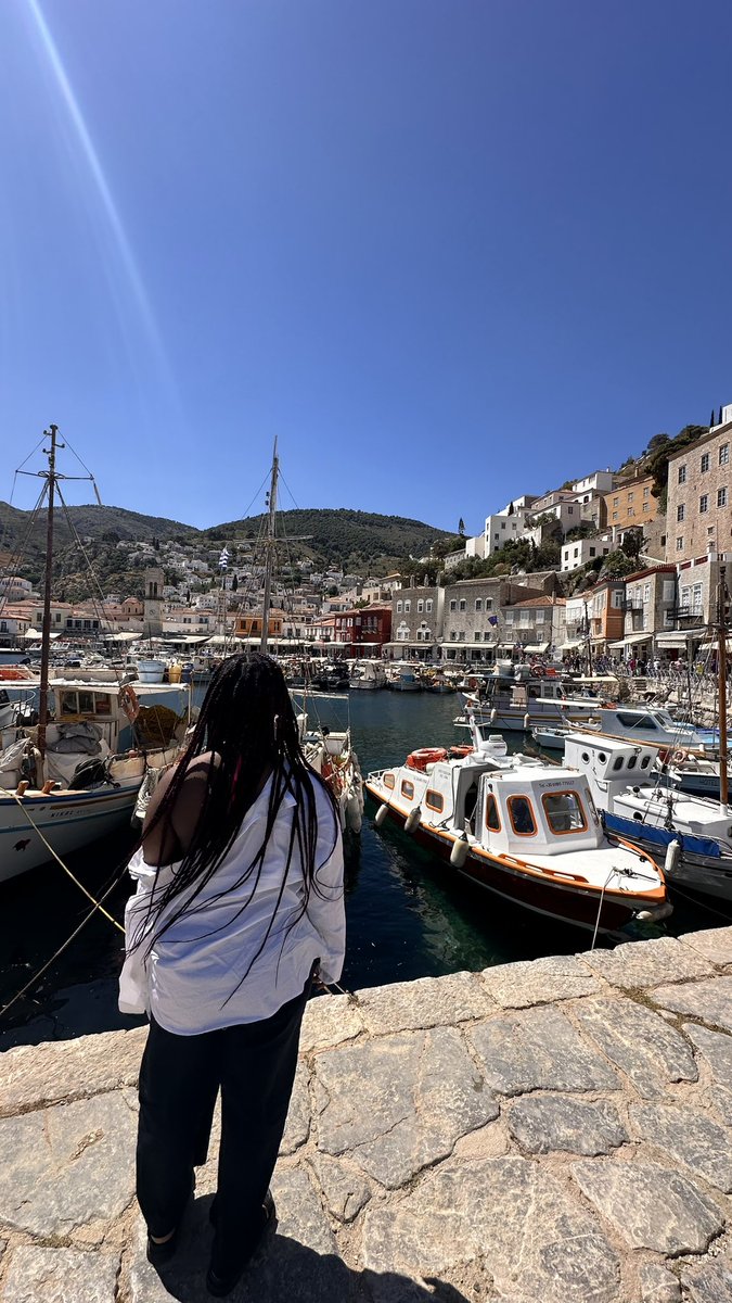 thatsapphiree's tweet image. 