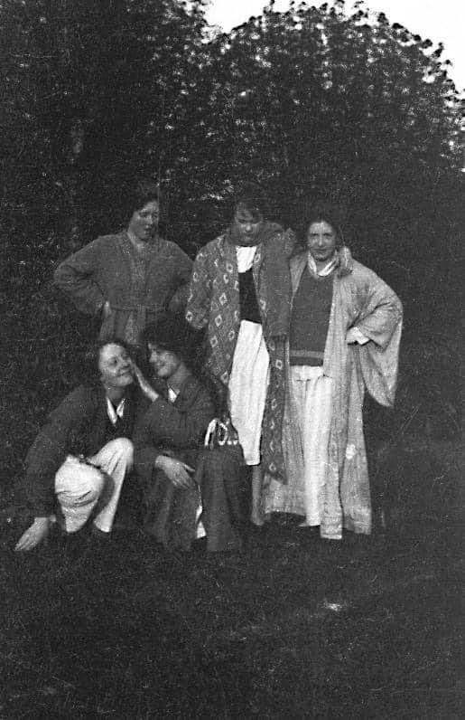 It's "Latha Buidhe Bealltainn"/"Day of the Yellow #Beltane" #MayDay ! image by 18 year old Margaret Fay Shaw of #Canna of schoolfriends in their pj’s washing faces in dew May1st 1921 Helensburgh whilst at St Bride's School. <a href="/N_T_S/">National Trust for Scotland</a>  <a href="/Inverneill/">Neill Campbell</a>