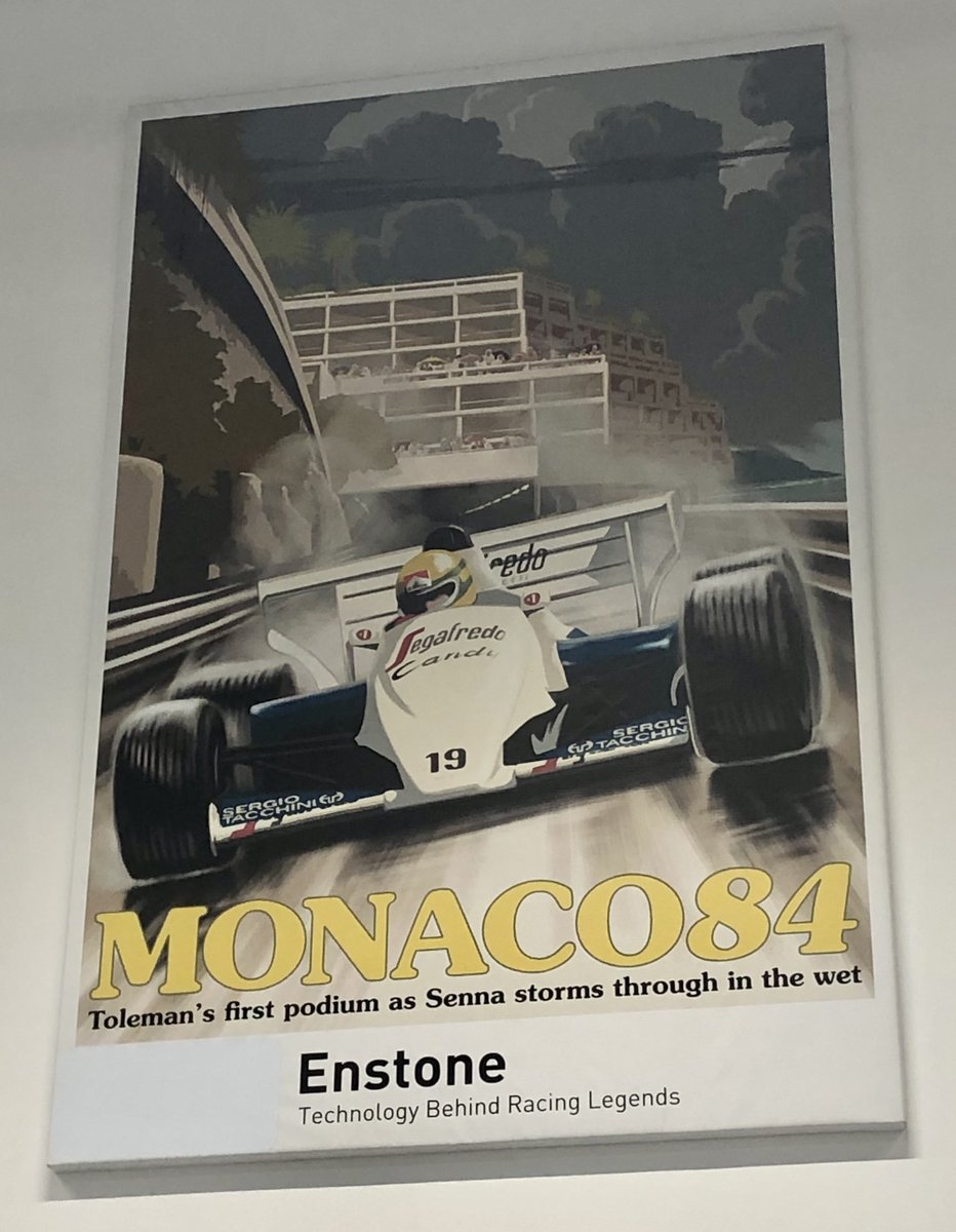 MarkLaneF1's tweet photo. I’m guessing this pic is about 3m tall and mounted on one of the main factory walls at Enstone.
#EnstoneSnaps https://t.co/N6azwWlnoO