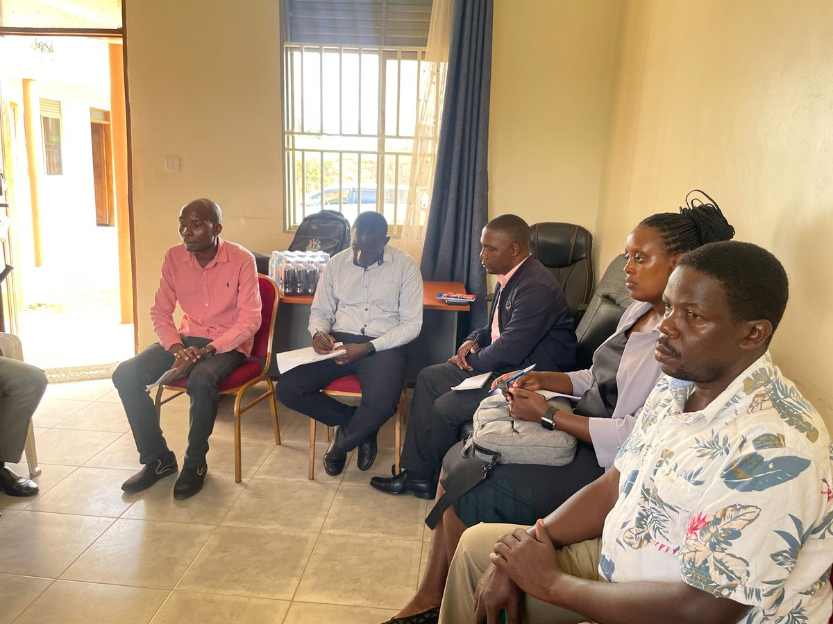 TUMUSIIMEABEL1's tweet photo. 30/04/2024, a team from @MoICT_Ug-"Info Dept." met Gomba DLG Officials to identify communication gaps in #NDP3 program implementation & brainstormed a robust content dissemination strategy to boost engagement thru national broadcasting. Enhancing citizen participation & awareness https://t.co/afv7x0Lofs