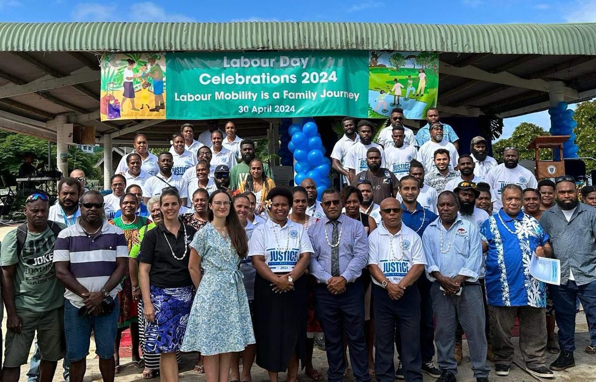 On International Labour Day, we joined with the Vanuatu Government and partners to highlight the importance of workers’ rights💪 Together, we support ni-Vanuatu seasonal workers’ health and safety.