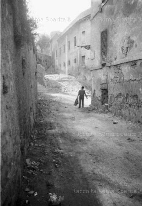 Roma - Vicolo del Cedro, 1945