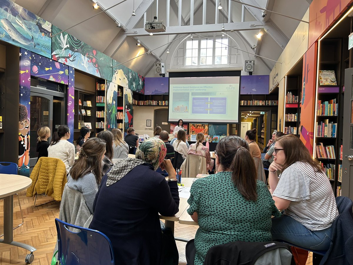 Great to have a full house in the @clpe1 #LiteracyLibrary for our SpringSummer Literacy Leaders Forum, @Anjalipetal addressing issues around writing in this session and with our wonderful members and Associate Schools well represented.