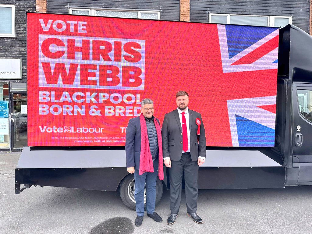 Great to be out supporting our fantastic by-election candidate @ChrisPWebb in #BlackpoolSouth. So many former #Conservatives like myself are backing @UKLabour this Thursday, May 2nd. The @UKLabour under @Keir_Starmer is a party for all ready to govern.