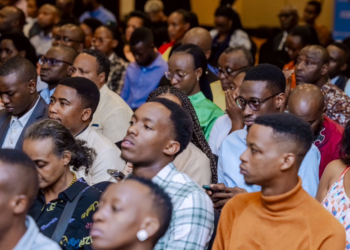 Min. @jnabdallah joined Min. @BayisengeJn, Min. @MusoniPaula, Lord Mayor @dusengiyumvas, other government officials, development partners, and young entrepreneurs to celebrate Labour Day under the theme “30 Years: Fostering Youth-Led Employment. #LabourDay2024 #YouthEmployment