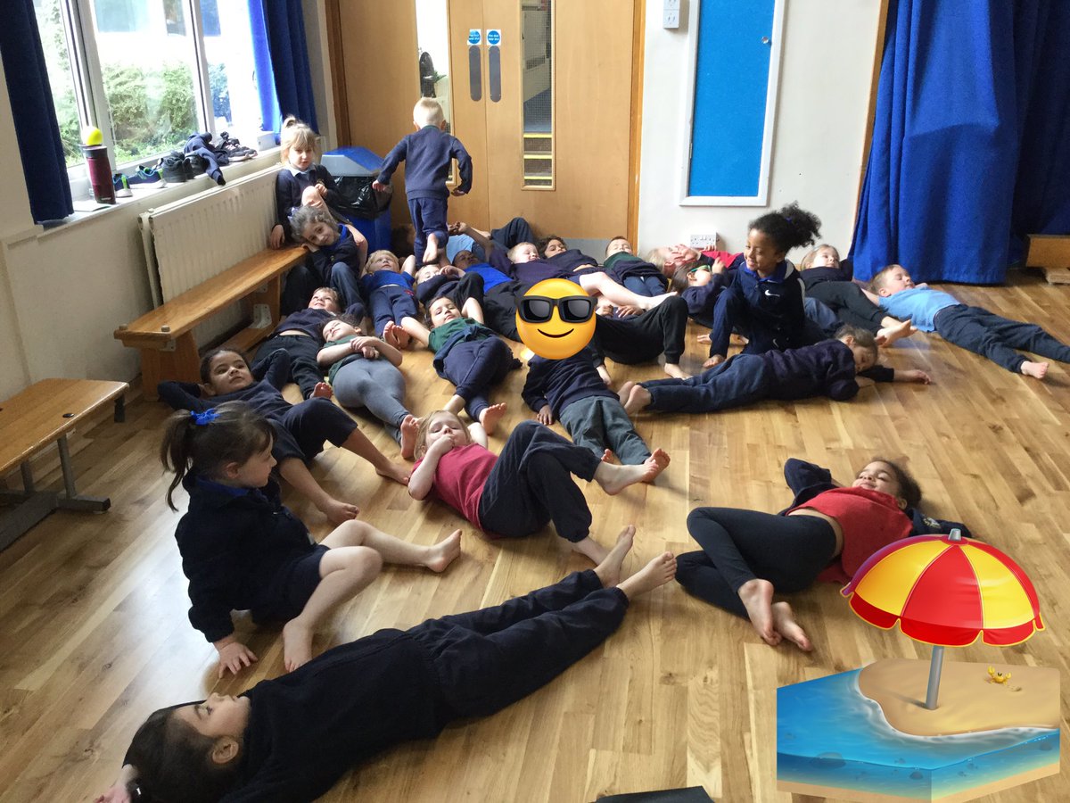 NashMillsSchool's tweet image. Reception are being sea creatures today in PE. We have chosen corners of the room to be seaweed, waves, crabs and even a spot of sunbathing and relaxing! Great listening skills Reception. #eyfsphysicaldevelopment
