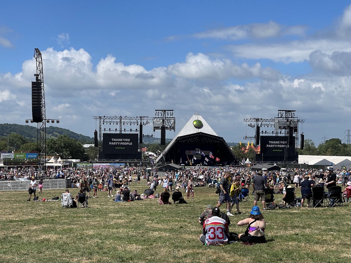 What's new for Glastonbury 2024:
glastonburytips.com/whats-new-for-…
#glastonbury2024 #glasto2024 #glastonbury #glastonburyfestival #glasto #glastofest #glastophoto #glastonburyinfo #glastonburycountdown #glastonburytickets #festivals #music #festival