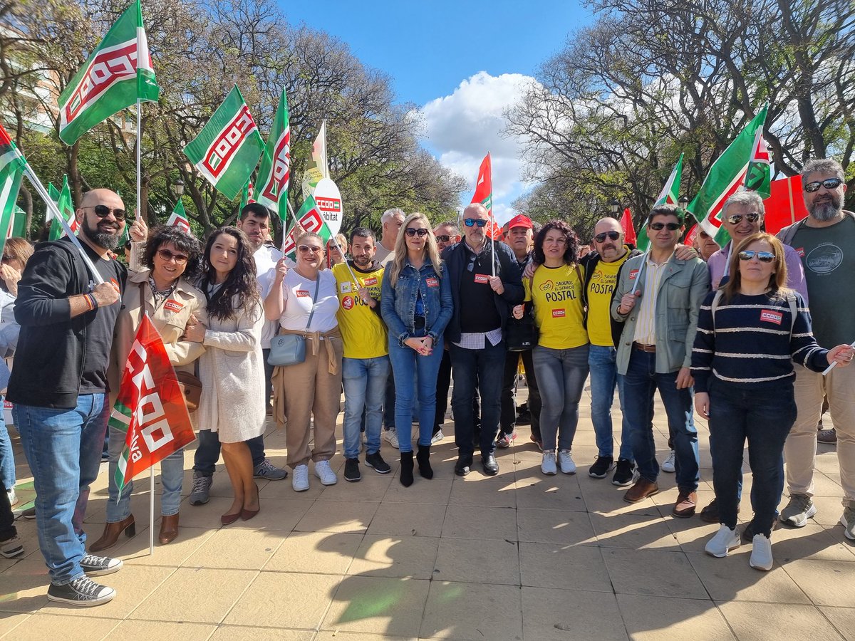 📢#1Mayo2024 | Comenzamos en #Huelva. Reivindicamos el #PlenoEmpleo.
Una reivindicación que tiene que ser el principal objetivo país para los próximos años.