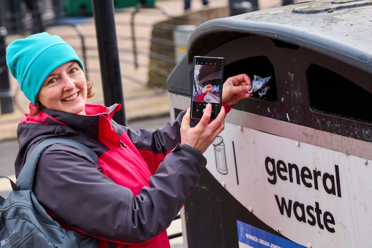 Did you know you could win a cash prize for simply binning your litter? 🗑️ Download the free LitterLotto app ➡️ take a photo of your litter going into a bin ➡️ get entered into a prize draw! LitterLotto is available on Apple and Android stores 📱