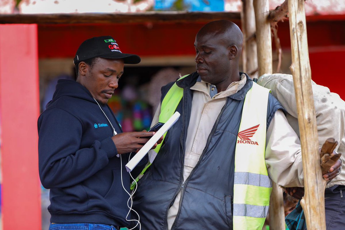 Happy Labour Day! Leo, tunacelebrate your hardworking spirit that drives progress, innovation and reinvention! Kwa customers wetu, asanteni for walking with us on this journey! Here's to the road ahead!
Signed - #PartnerKwaGround

 #ForPeopleForBetter #KCBNiYetu