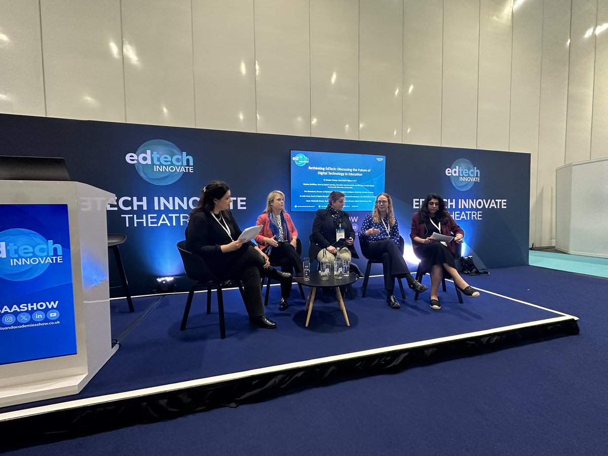 Rethinking EdTech & discussing the future of digital technology in education with fellow @DFGEurope colleague @GwilliamMiss, alongside @neelamaparmar1, @shahneila1, Kim Blanchard & Dr @julievoce. Great discussion about the challenges, foundations and going back to basics before…