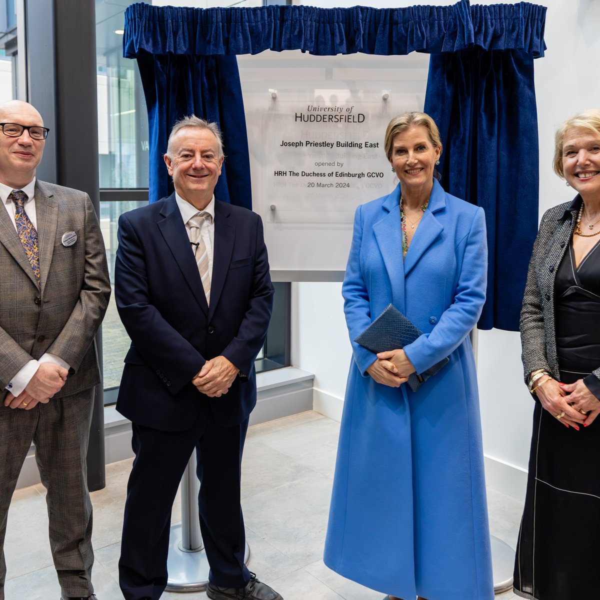Valli Opticians, a leading provider of eye and hearing care in Huddersfield, is thrilled to announce a special event - a visit from Her Royal Highness The Duchess of Edinburgh. The University of Huddersfield organised this prestigious visit, which included the official openin ...