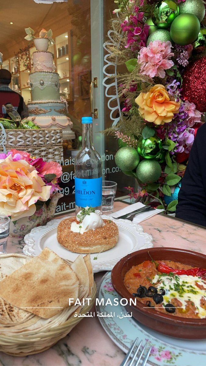 lon_965's tweet photo. ريوق متأخر في فيت ميسون فرع s molton st
شي فاخر https://t.co/ttixjHzO9t
