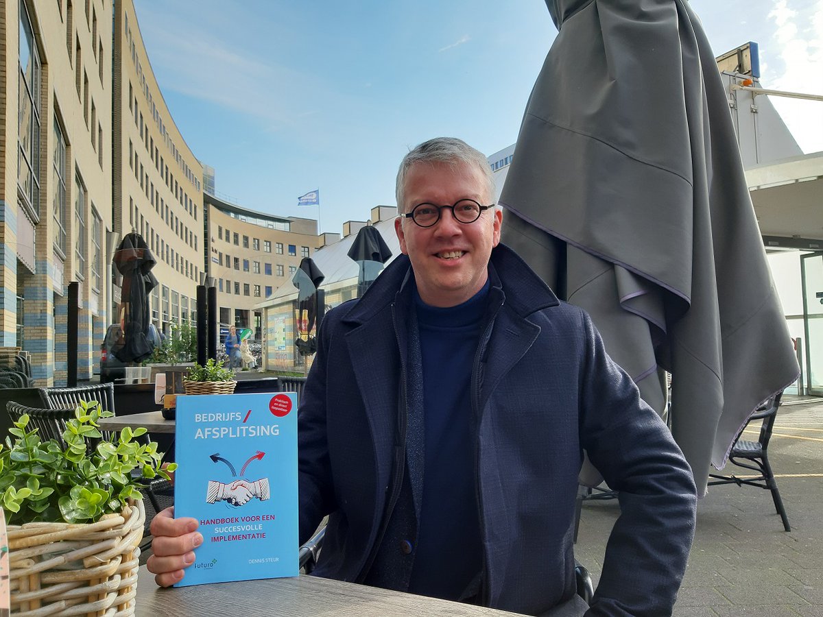 Op zoek naar inzicht in de vragen én antwoorden die spelen bij een afsplitsing van een bedrijfsonderdeel? Lees dan zeker het handboek #Bedrijfsafsplitsing van <a href="/Dennis_Steur/">Dennis Steur</a>. Ook handig voor investeerders. bit.ly/3BHRc7E