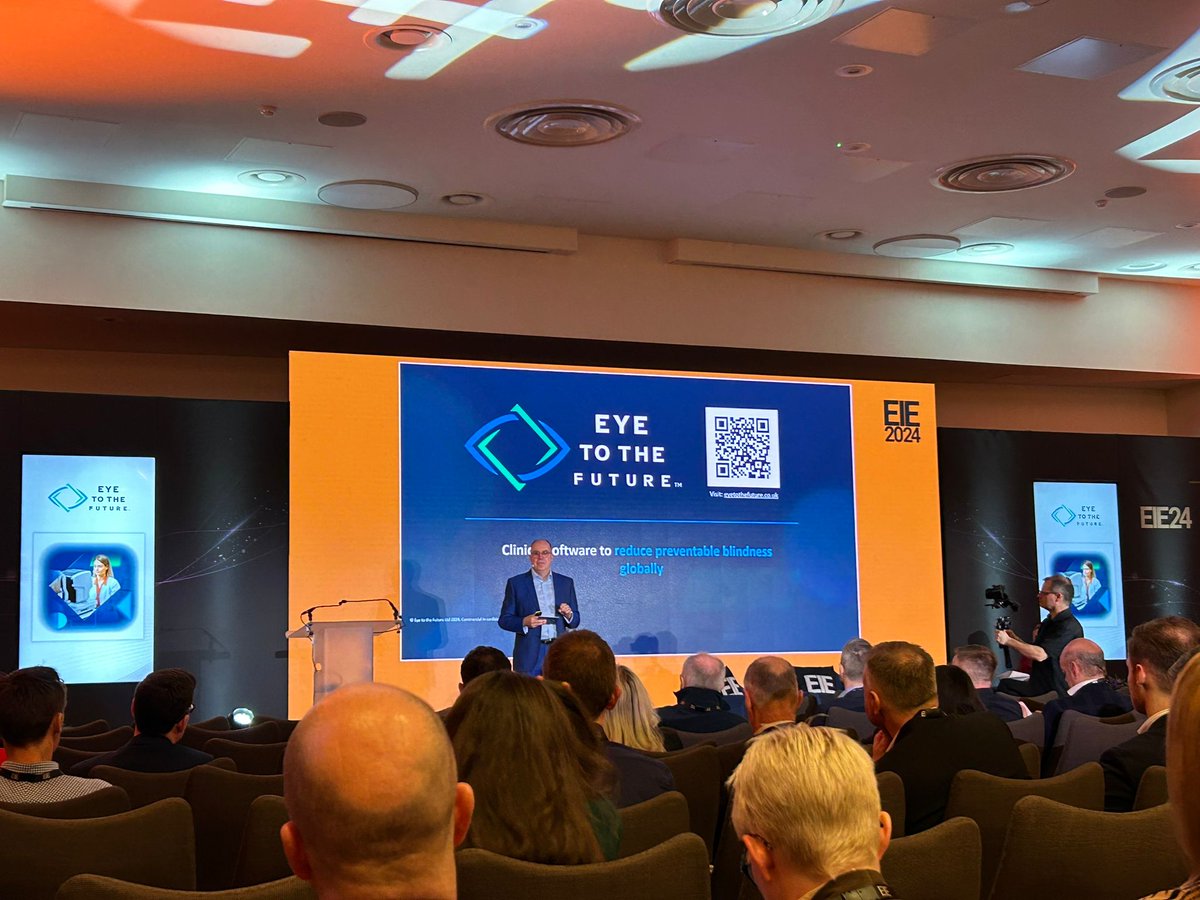 Brilliant start to the AIR programme pitches at #EIE24.

David Bowie you smashed it! Your visuals brought laser sharp focus to your offering from #EyetotheFuture 

@eie #TechEvent #Networking #Innovation #DataDriven #ScotlandIsNow #TechEvent #ScottishTech #MaryanneJohnston