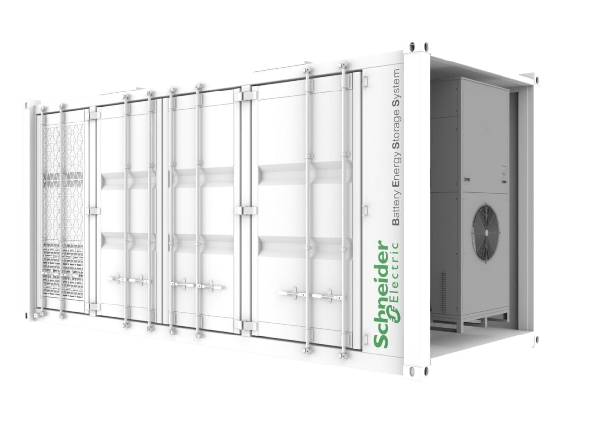 Schneider Electric launches new storage systems for microgrids: The France-based group said its has released two new BESSs with enclosures of 7ft and 20ft. Their power ranges from 60 kW to 500 kW. dlvr.it/T6FhgG #solarenergy #india #solarpower
