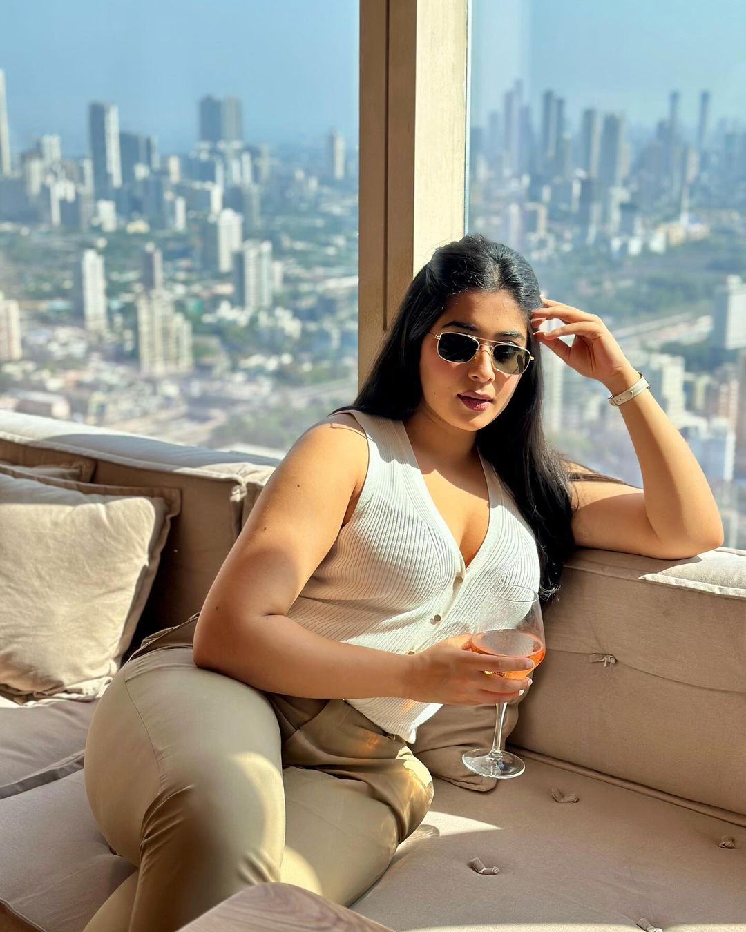 GMeC-YsXgAA774W?format=jpg&name=large