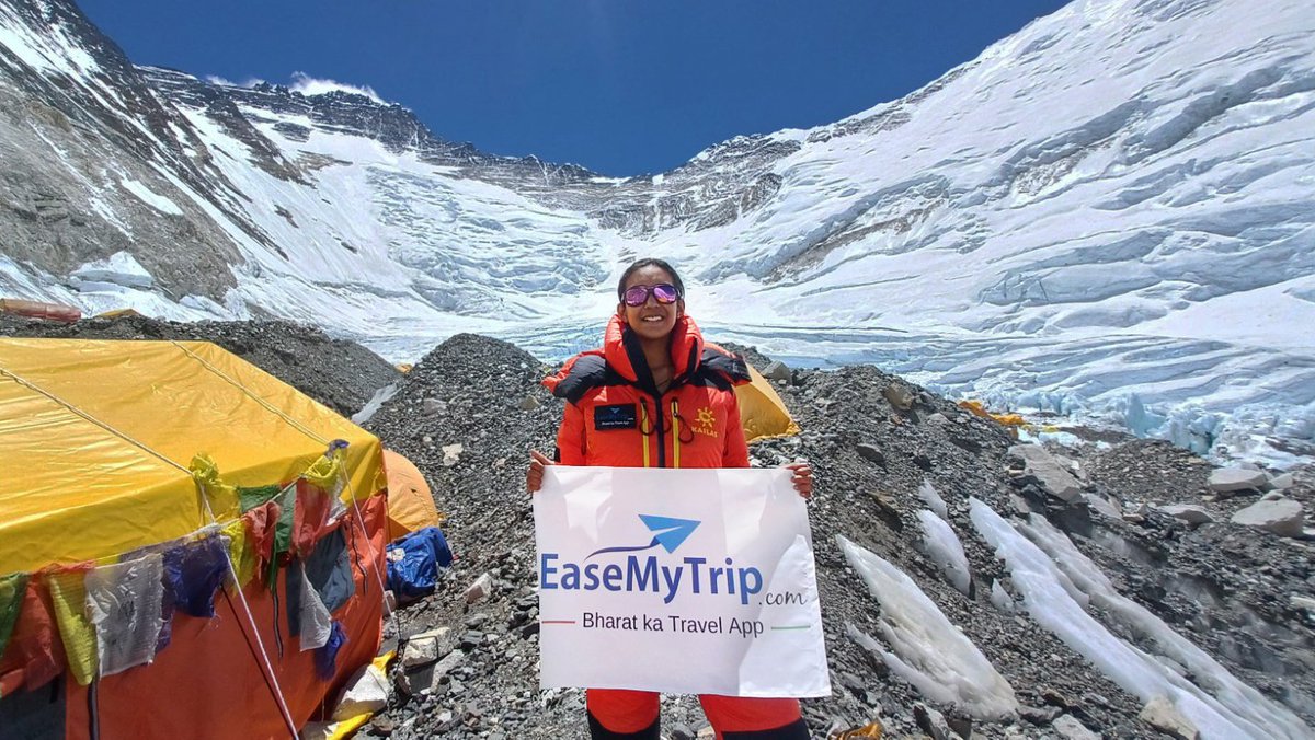 Kaamya at the Camp 2 of Mt. Everest with EaseMyTrip as her adventure buddy is giving us all the wanderlust feels! Successfully acclimatised and ready for the next challenge. Wishing her all the luck ahead! #EaseMyTrip #EverestBaseCamp #KaamyaKarthikeyan