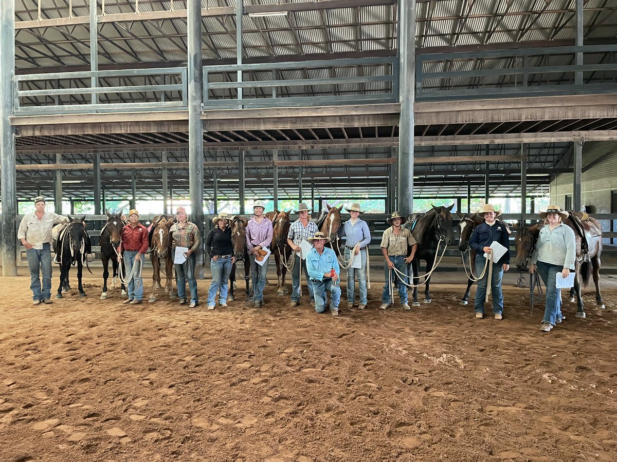So proud of our #Tipperarystockcamp and Livestock Manager!! They completed their 2 day Wayne&RachaelBean horsemanship  course with flying colours!! @CKMonty @sokitomi @JacCoffey @barrelracernt