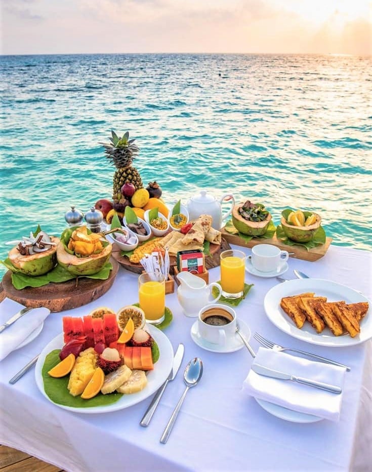 loutrakiotis's tweet image. Τα ωραιότερα πράγματα πρέπει να τα χαίρεσαι όταν σου συμβαίνουν, γιατί οι στιγμές δεν γυρνάνε πίσω...🙏

Καλή σας ημέρα, μια όμορφη Μ. Τετάρτη να έχουμε...😊
🇬🇷💙🇬🇷💙🇬🇷💙🇬🇷💙🇬🇷💙🇬🇷💙🇬🇷💙🇬🇷💙🇬🇷💙🇬🇷💙🇬🇷💙🇬🇷💙