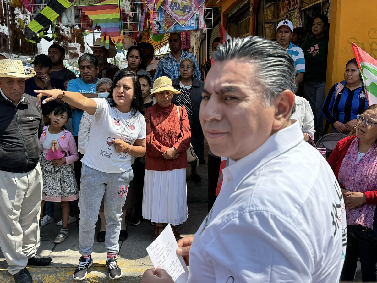 braulioalvarezj's tweet photo. #EsTiempo…
De más iluminación, seguridad, mejores calles e impulso a los microempresarios de #SanCristóbalHuichochitlan.
#Distrito2Toluca https://t.co/KYkLagwt6X