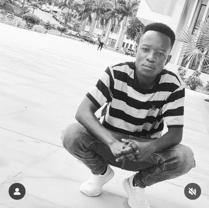 donchi_star_tz's tweet photo. https://t.co/sMmREPdi1A