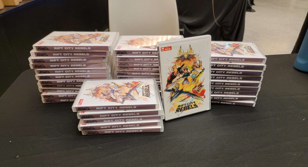 riftcityrebels's tweet image. It's happening!! Rift City Rebels, the pride and joy of RRC's Game Dev Class of '24 and your new favourite platform fighter, is out now! Come see us at the RRC Creative Arts Grad Show today and tomorrow, or just download the game and try it out yourself! dobibo.itch.io/rift-city-rebe…