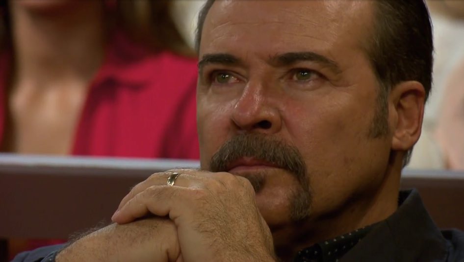 0_0Stefany0_0's tweet image. ¿Qué personaje es? ¿Lo recuerdan? 🥵🤭 KING 👑 #CésarÉvora