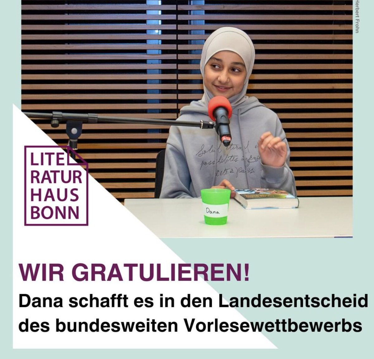 Ein dickes Lob für die kleine Dana. Nur fehlt mir der Aufschrei, dass ein kleines Mädchen unter das Kopftuch gezwungen wird und es absehbar ist, dass sie sich niemals in einen deutschen Christenjungen verlieben darf.

Nur, damit das auch linke Gute ernüchtert: 

Auch in kein…