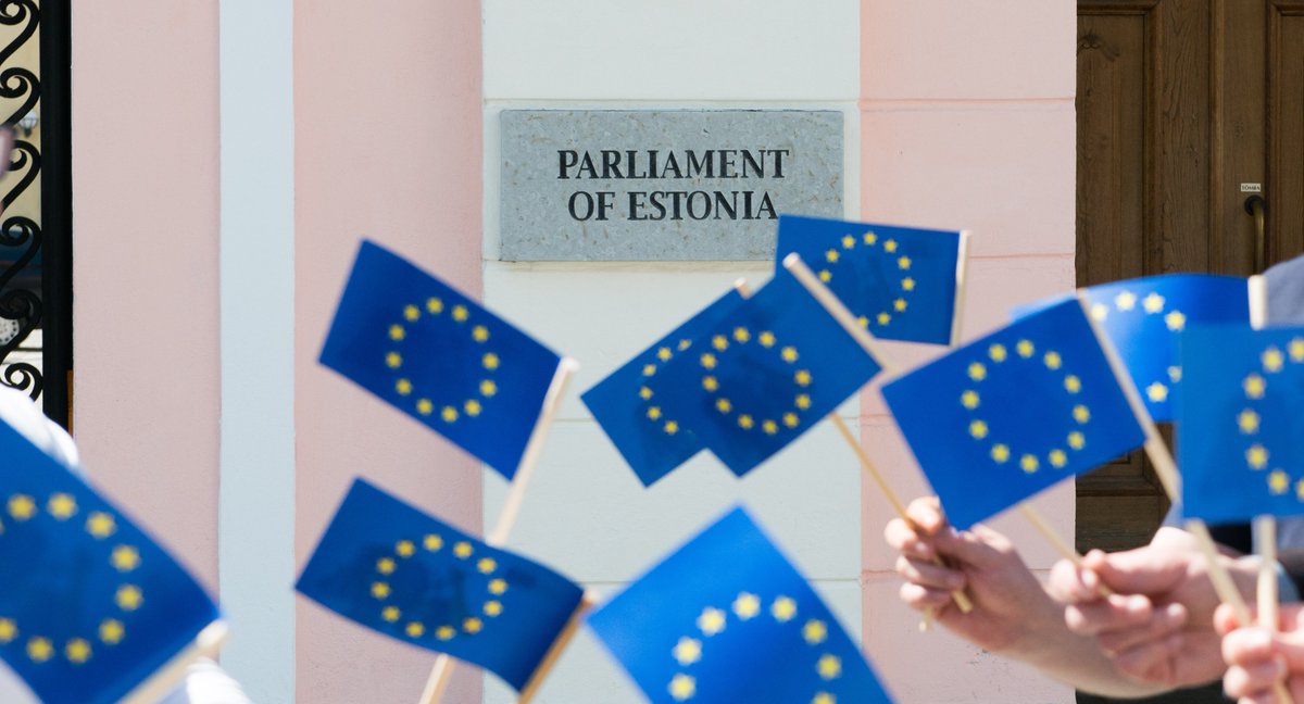 🎉 Happy 20th #EU Anniversary, Estonia! 🇪🇪🇪🇺 Congratulations 🇱🇻🇱🇹🇵🇱🇭🇺🇨🇿🇸🇰🇸🇮🇲🇹🇨🇾! #20YearsTogether @Jekaba11 @LRSeimas @KancelariaSejmu @Drzavnizbor @NarodnaRadaSR @CYParliament