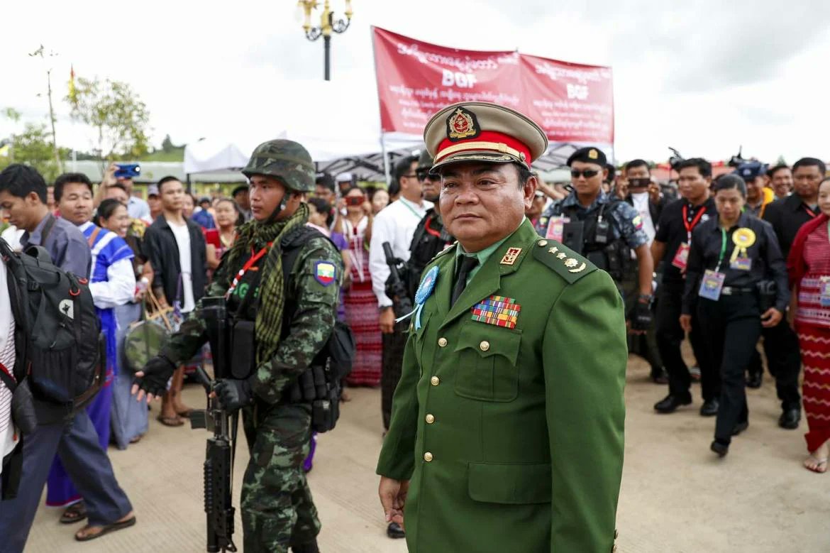 BGF strongman Col. Saw Chit Thu is 'a cancer against the rule of law, good governance and human rights in  Karen State, and ultimately will need to be dealt with, one way or another” says @hrw to Al-Jazeera @AJEnglish. #WhatsHappeninginMyanmar #Myawaddy aljazeera.com/news/2024/5/1/…