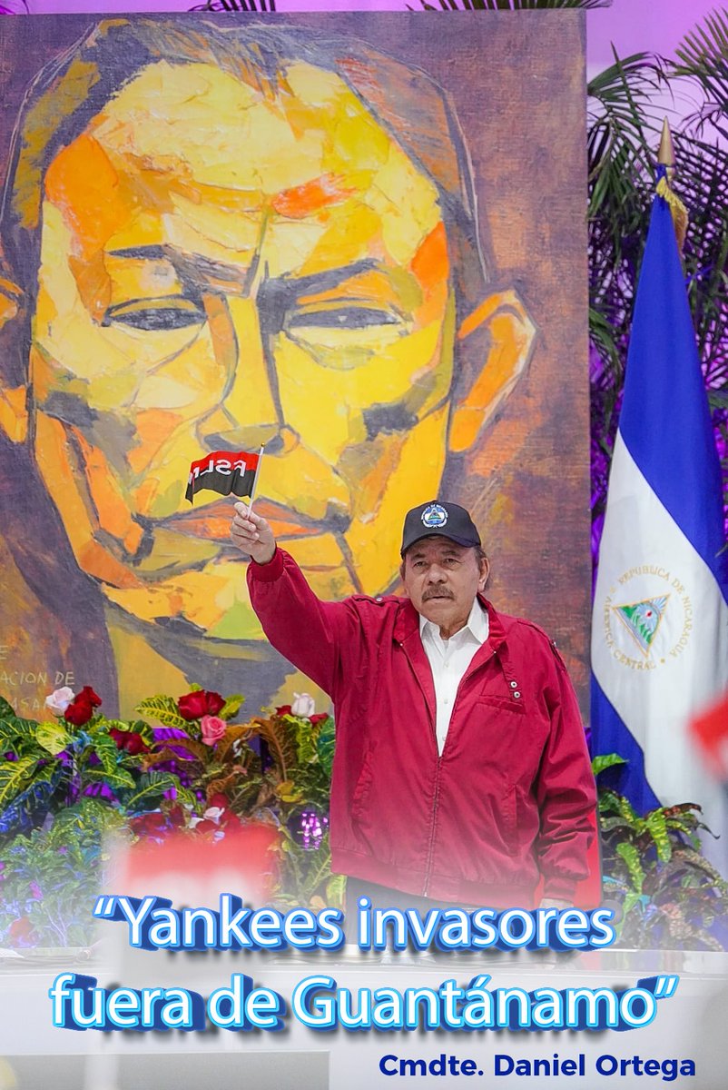 Daniel Ortega hombre sincero y valiente presidente de Nicaragua desde un acto oficial en saludo al 12 aniversario del comadante Tomás Borges un fundador del Frente Sandinista grita la consigna: 'Yankees invasores fuera de Guantanamo' 🇨🇺
#SoberaniayDignidadNacional 
#SomosPLOMO19