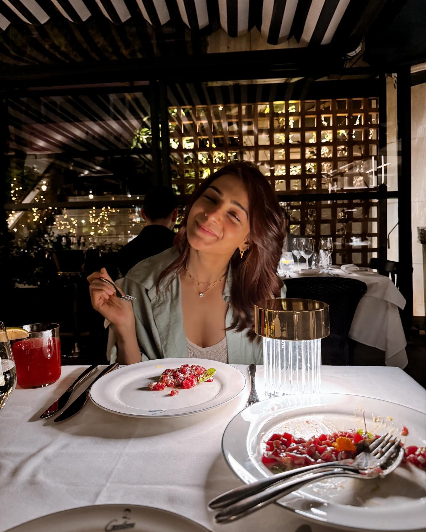 GMeJ2lraAAA6wik?format=jpg&name=large