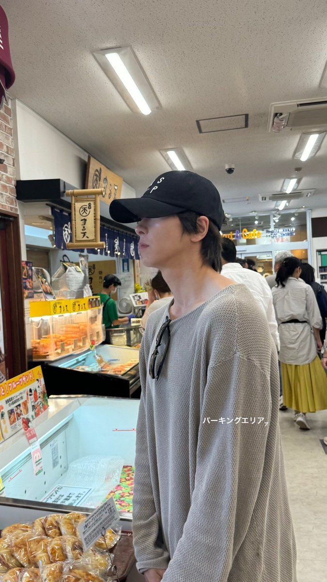 GMeJxcdaYAAv1IR.jpg?format=jpg