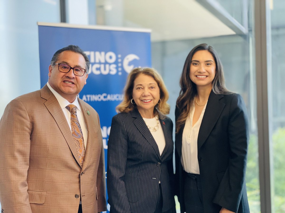 Today, the @latinocaucus hosted @thecsu @CSUdrG for a meet & greet! We look forward to a strong partnership! 🤝 Chancellor García is the first Latina to lead the nations #4th largest public university system!